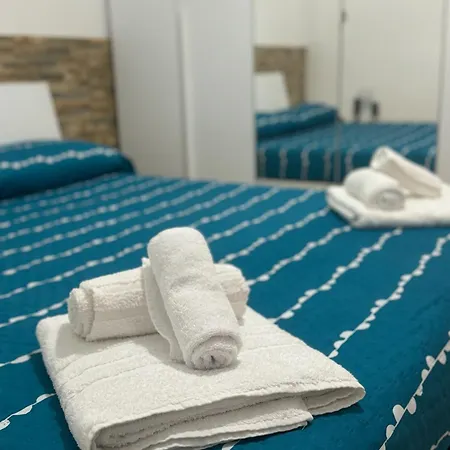 Zenzone House 아파트 *