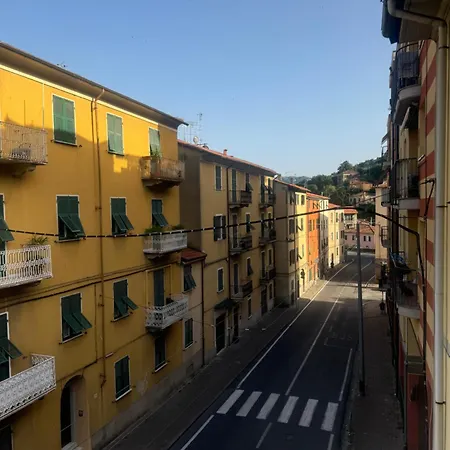 Zenzone House Appartement *