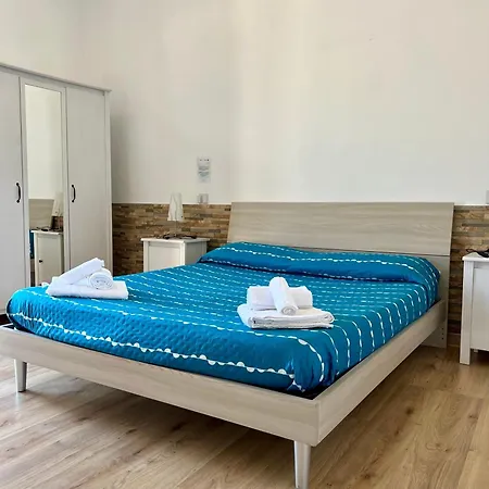 Zenzone House * La Spezia